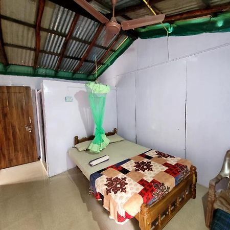 Om D S Cafe 51 & Beach Stay Gokarna  Eksteriør billede