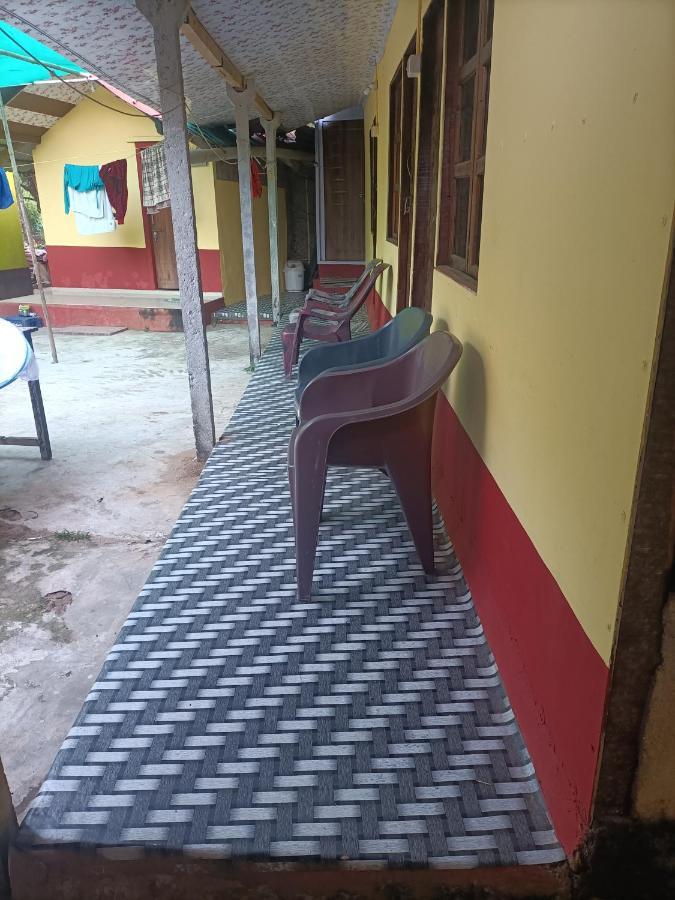 Om D S Cafe 51 & Beach Stay Gokarna  Eksteriør billede