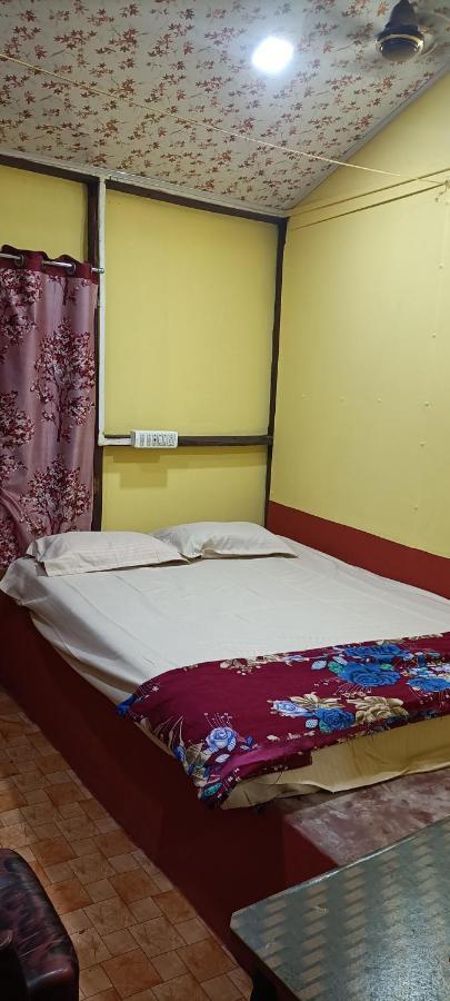 Om D S Cafe 51 & Beach Stay Gokarna  Eksteriør billede